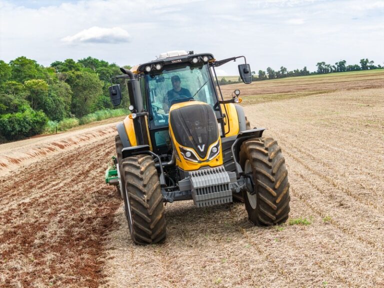 Valtra lança Série M5, evolução da consagrada linha BH de tratores