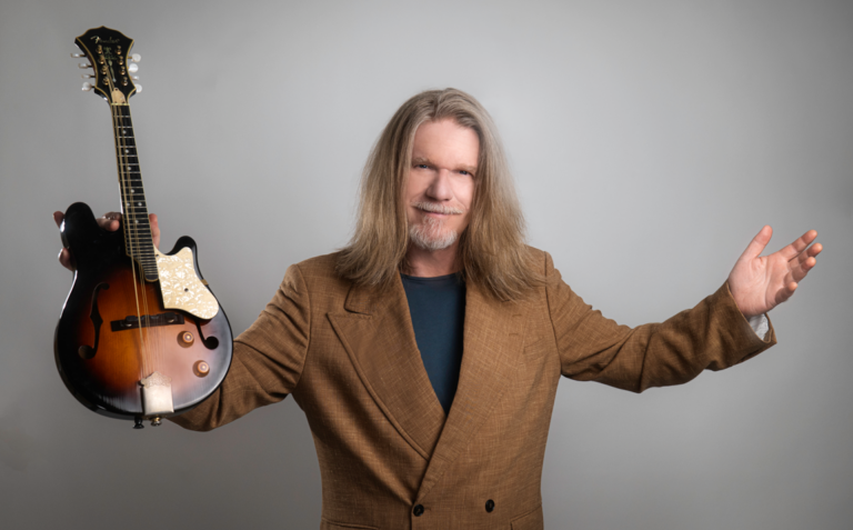 Humberto Gessinger encerrará a Turnê “Acústicos Engenheiros do Hawaii” em Goiânia, no sábado, dia 25 de Julho!
