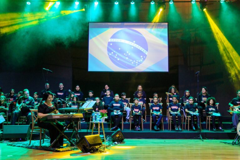 Cultura, emoção e inclusão marcam encerramento do Projeto Conecta em Aparecida de Goiânia
