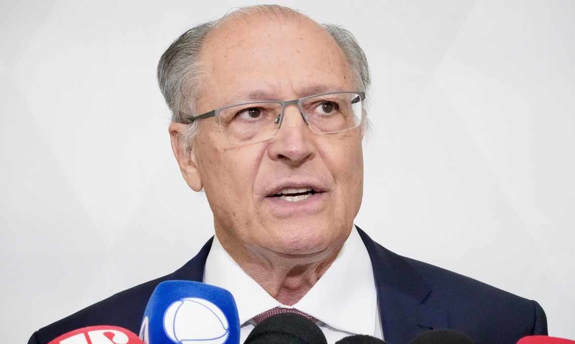 PSB oficializa candidatura de Alckmin à Vice-Presidência da República