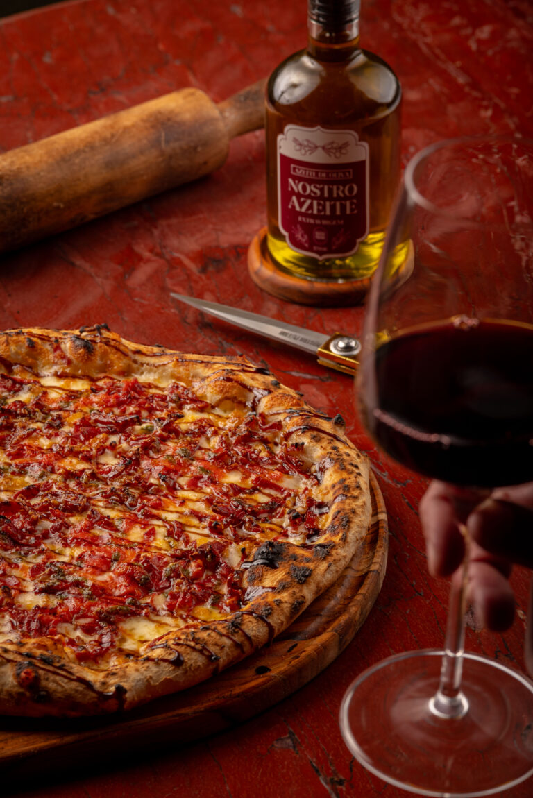 Dia Mundial da Pizza: Pizzaria em Goiânia oferece todas as pizzas pela metade do preço em ação presencial