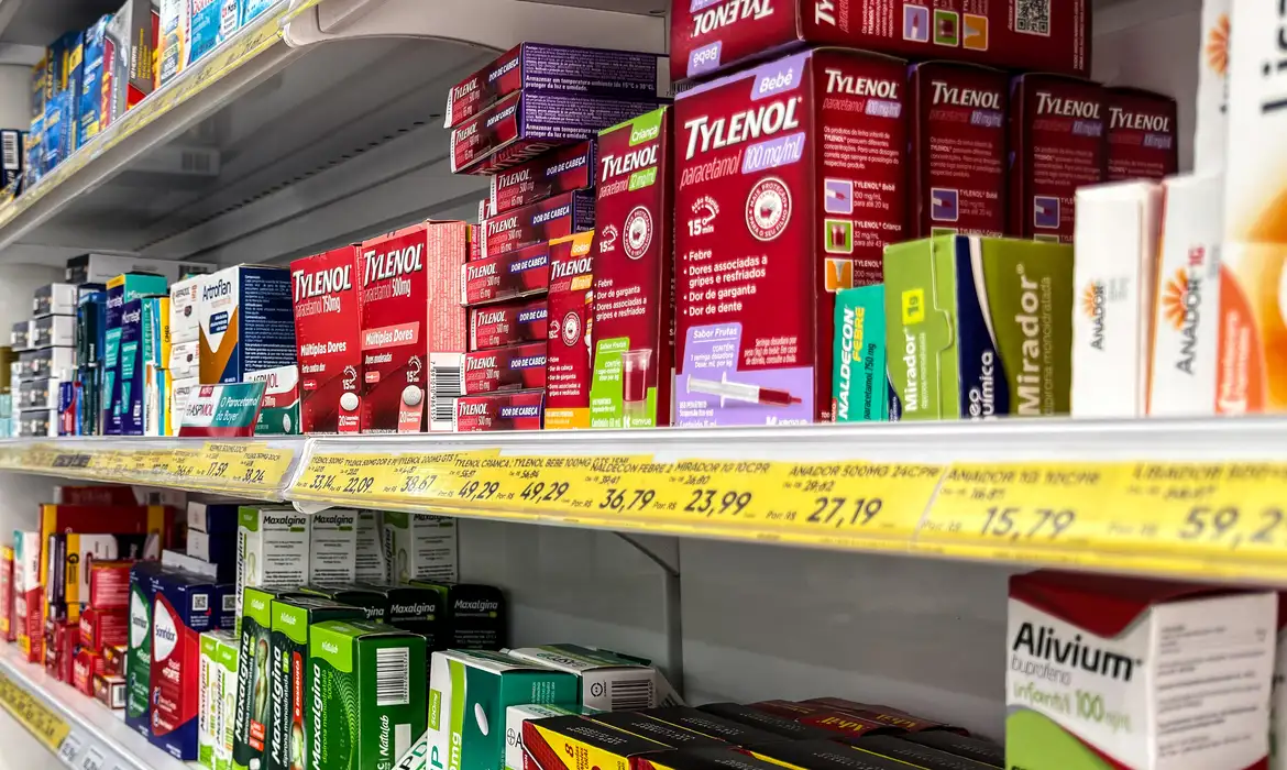 Conselho pede ao MPSP apuração de venda de medicamentos em máquinas