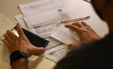 Salário mínimo deverá subir para R$ 1.741 em 2027