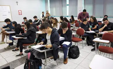 Beneficiários com NIS de final 2 recebem Bolsa Família de agosto