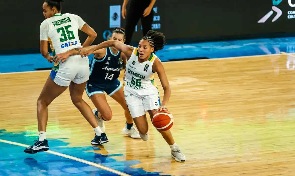 Brasil bate Argentina e vai à semi de qualificatório para Pré-Olímpico