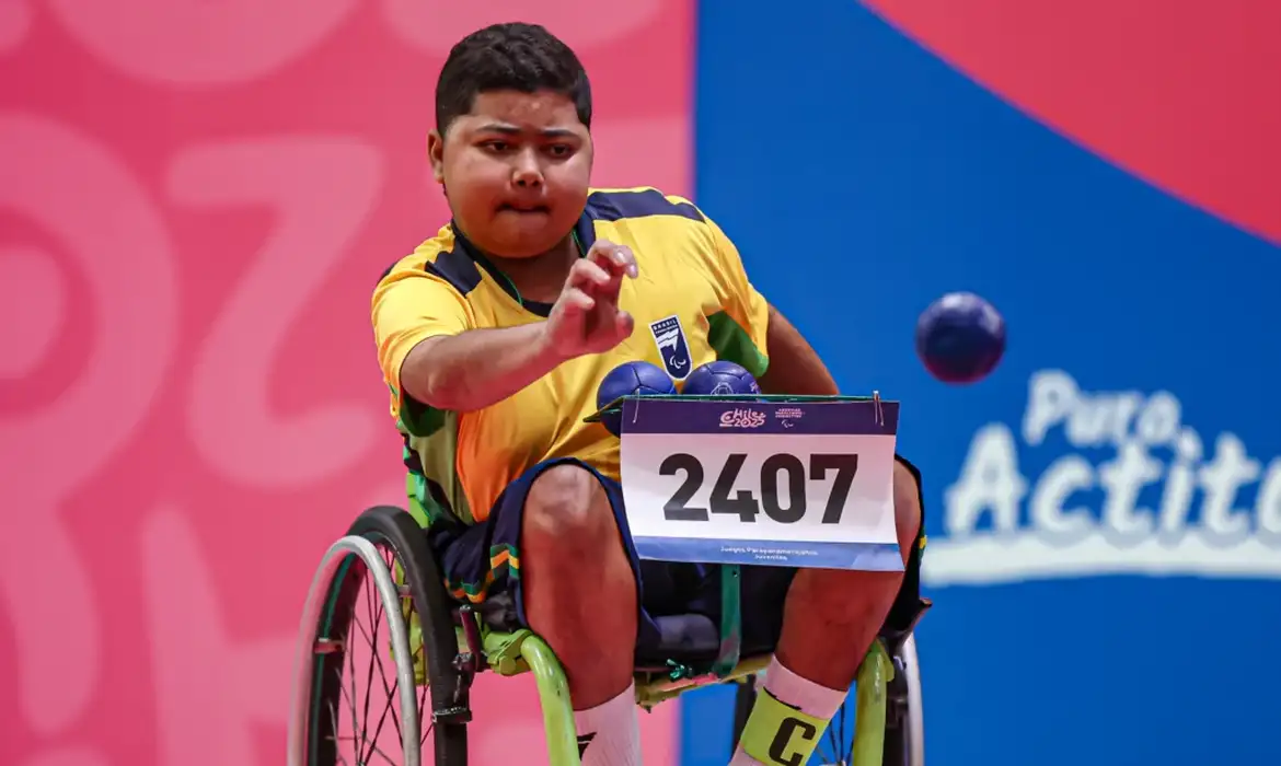 Aos 19 anos, José Antônio Santos é campeão mundial de bocha em Seul