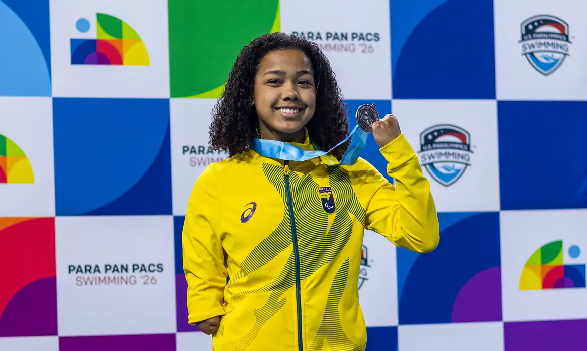 Parapan-Pacífico: nadadora Alessandra quebra recorde mundial
