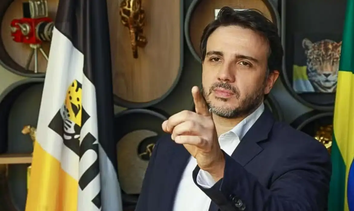 Defensor do impeachment em 2016, Renan Santos é candidato do Missão