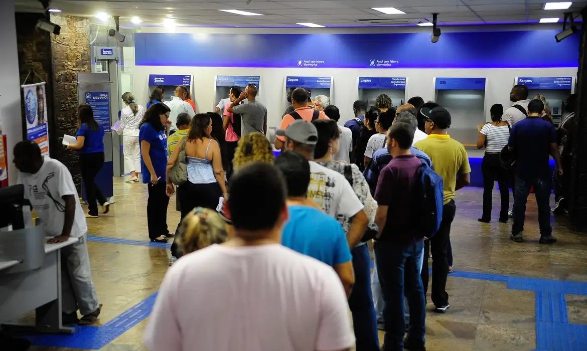Bancários farão paralisação de 24 horas nesta quinta-feira