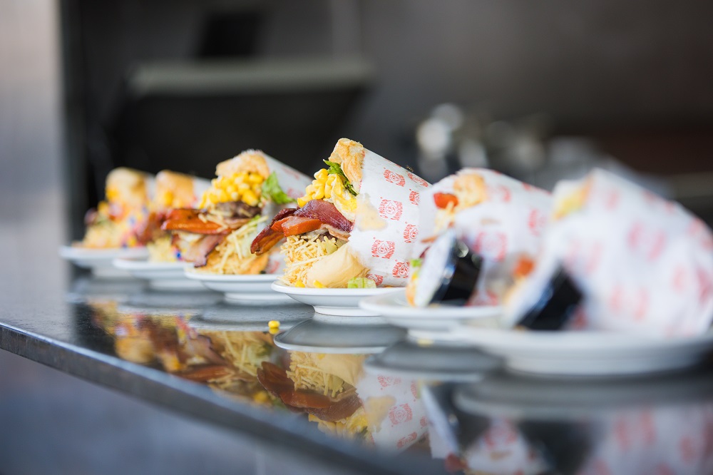 Circuito X celebra os Pit Dogs e movimenta a gastronomia de Goiânia
