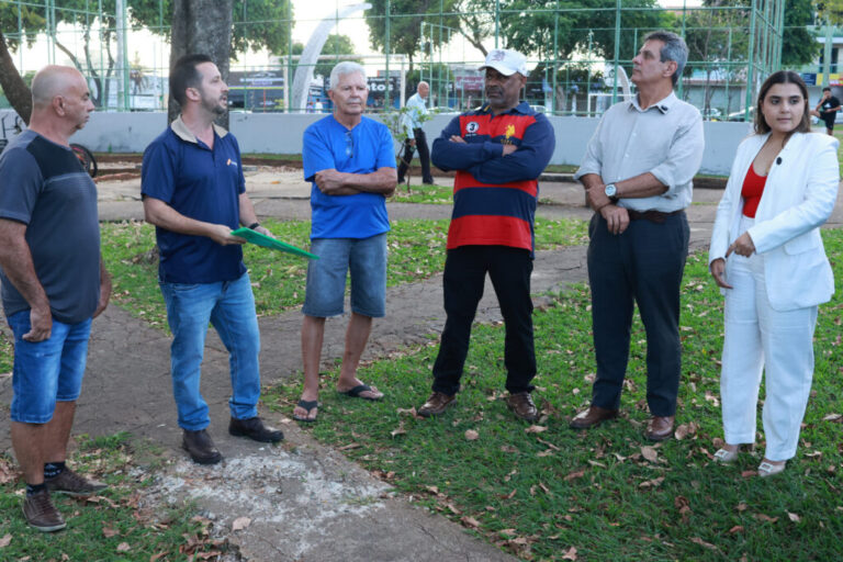 Obras Cidadãs: Prefeitura ouve moradores do Jardim América sobre revitalização da Praça C-170