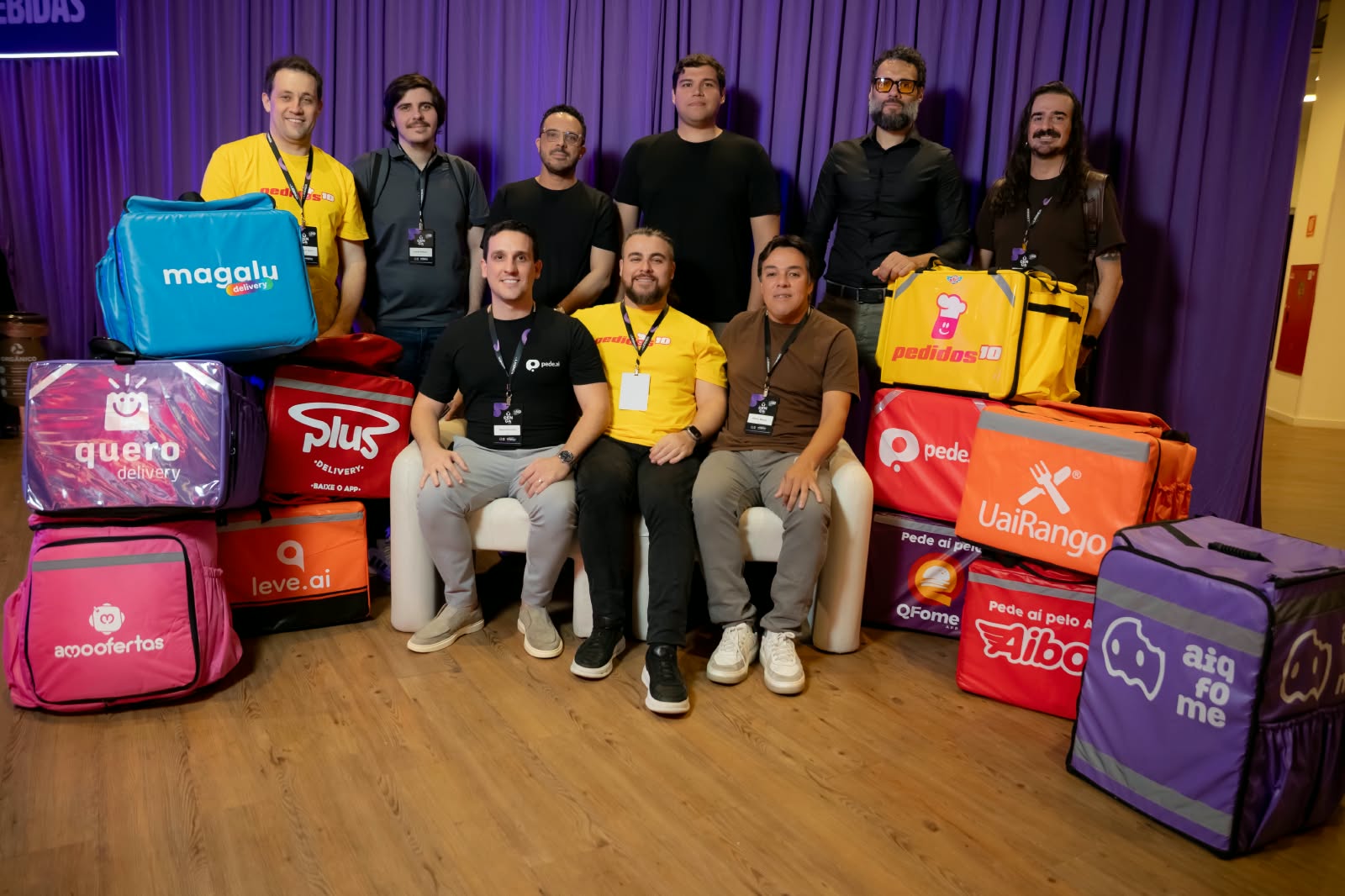 Participantes de coalizão Raiz em evento de lançamento do hub.