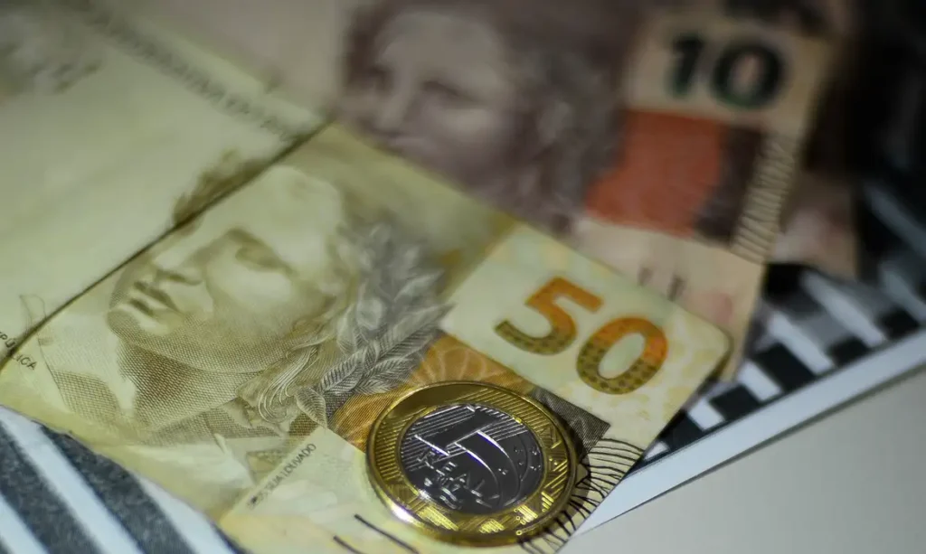 IBC-BR recua 0,2% em julho; resultado representa alta de 1% em um ano