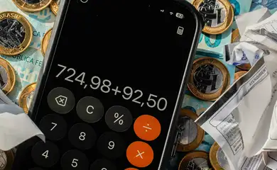 Mercado financeiro reduz previsão da inflação para 5% este ano