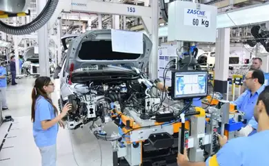 Bolsa sobe 1,3% e atinge maior nível em quase quatro meses