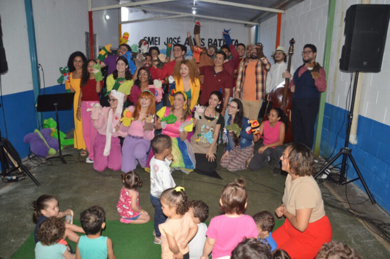 Projeto “Concerto Divertido” leva música e interação a escolas e cmeis de Goiânia