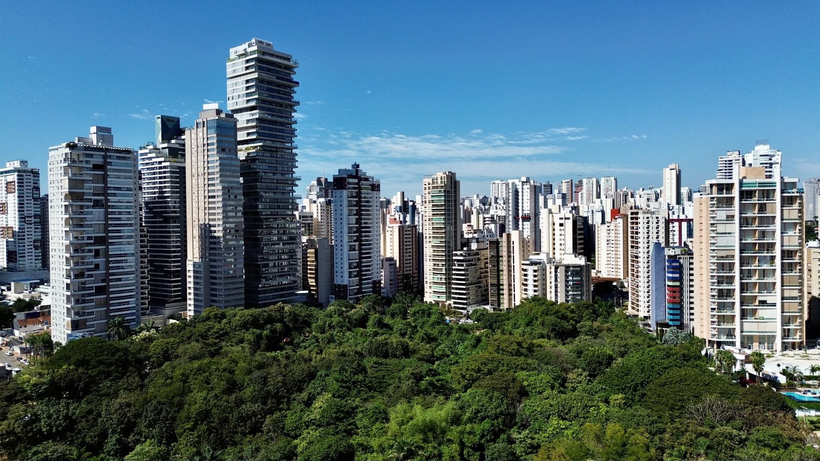 Goiânia registra 4ª menor taxa de desemprego e 6º maior rendimento entre capitais, aponta IBGE