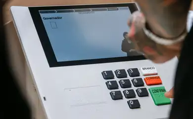 Reeleito em SP, Tarcísio promete mais entregas para o próximo mandato